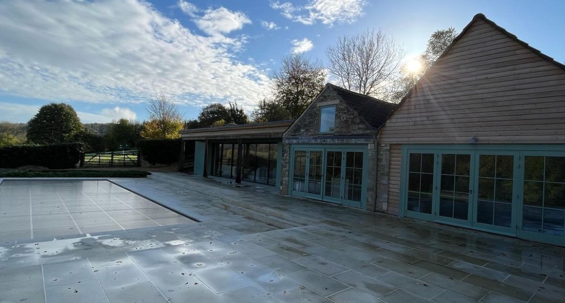 Exploring Top Summer 2023 Colour Trends for Painting & Decorating